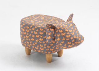 Gardeco Pigasus the Pigs Will Fly Footstool