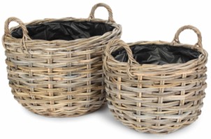 Set of 2 Curved Base Rattan Planter With Plastic Lining 